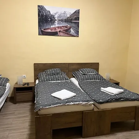 Helga Apartment *